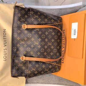 Louis Vuitton Totally MM Tote